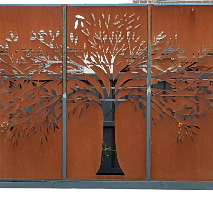 Rust Bambus Cut Style Garden Art Screen